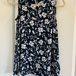 J. Jill Black and White Floral top